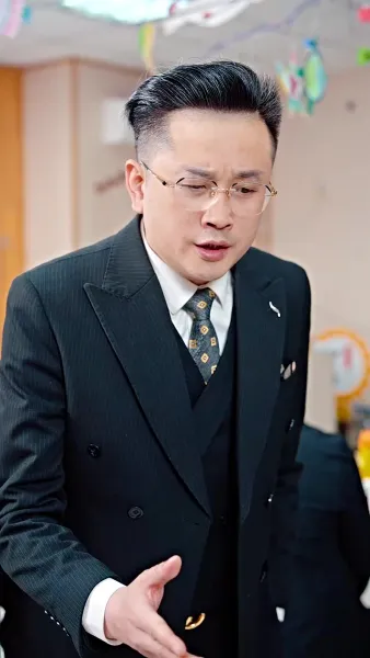 หลังหย่า ผมกลายเป็นหนุ่มทรงเสน่ห์