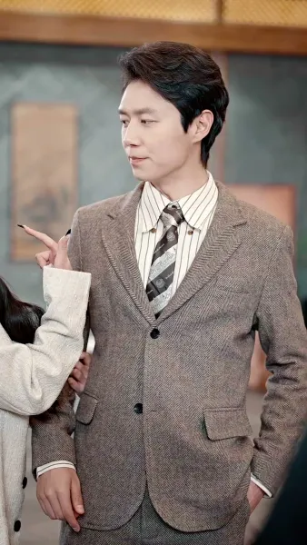 หลังหย่า ผมกลายเป็นหนุ่มทรงเสน่ห์