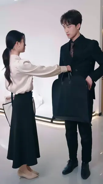 รักร้อนที่มาช้า