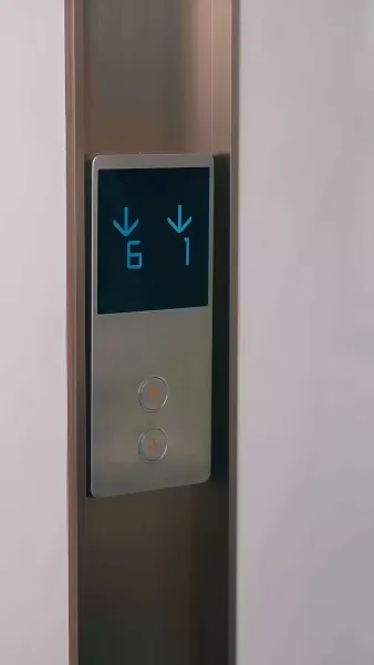 รักร้อนที่มาช้า