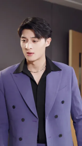 คุณเสิ่นไม่เจอกันนานสบายดีไหม