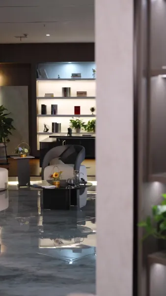 คุณเสิ่นไม่เจอกันนานสบายดีไหม