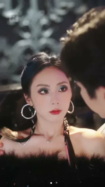 เริ่มจากความบังเอิญ ลงเอยด้วยการถูกรัก