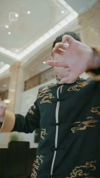 พี่ชายข้านี่แหละคือยอดฝีมือ