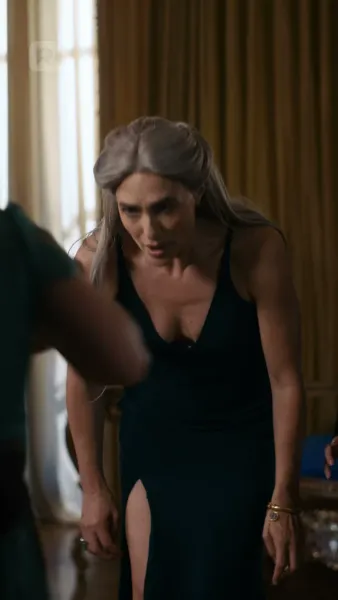 การกลับมาของราชินีอัลฟ่า