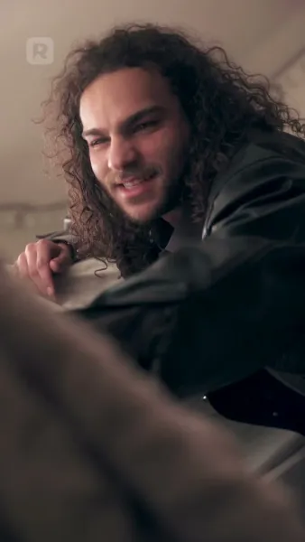 สาวบ้านนอกกับหนุ่มเมืองกรุง