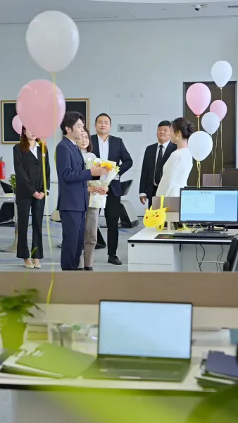 โลกบังเอิญเหวี่ยงรักมาให้