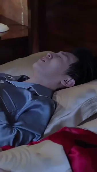 สามีผักฟื้นในคืนเข้าหอ