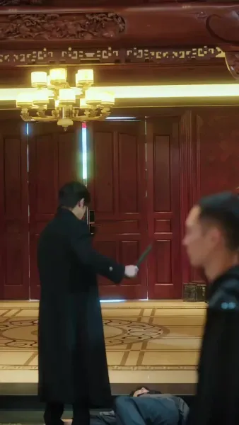 ผู้มาเยือนจากอดีต(พากย์ไทย)