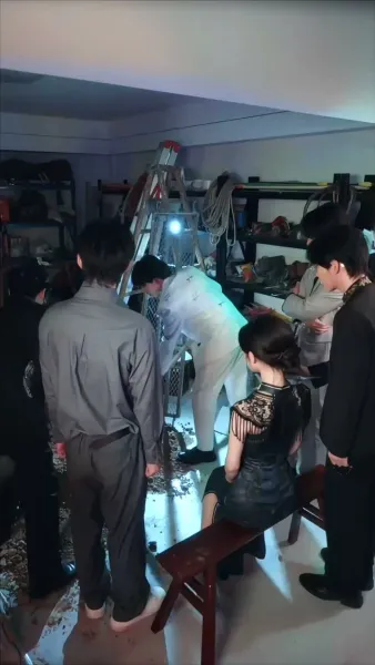 ผู้มาเยือนจากอดีต(พากย์ไทย)