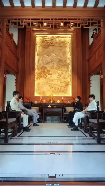 ผู้มาเยือนจากอดีต(พากย์ไทย)