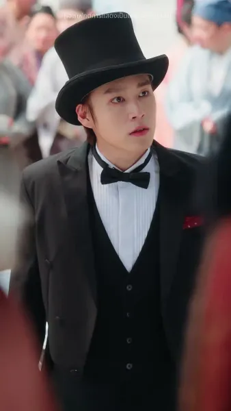 กระจกวิเศษบันดลรัก