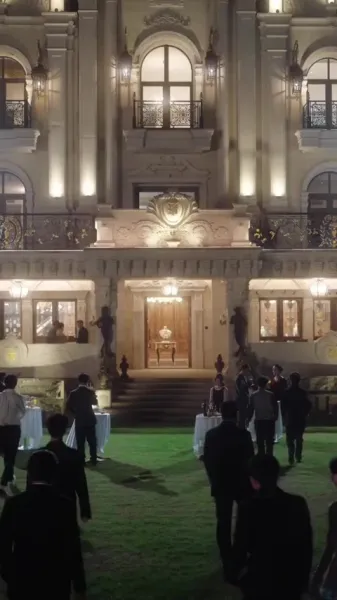 คุณทวดวัย 18 ปี ฟื้นฟูเกียรติยศของตระกูล