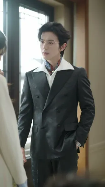 จันทร์เต็มดวงกับหมาป่า