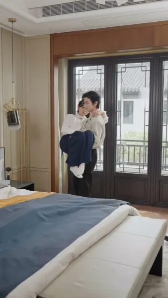 จันทร์เต็มดวงกับหมาป่า