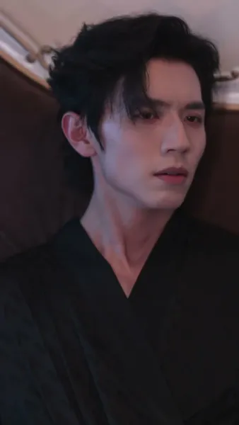 จันทร์เต็มดวงกับหมาป่า