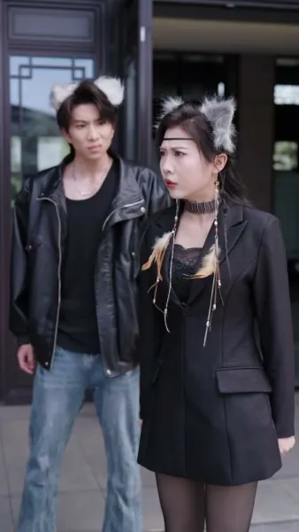 จันทร์เต็มดวงกับหมาป่า