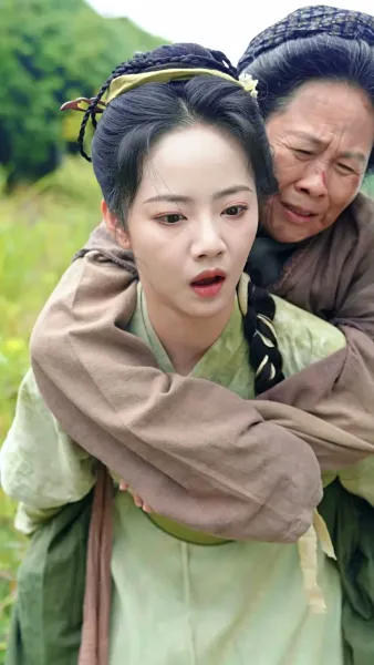 ทะลุมิติไปเป็นแม่เลี้ยงใจร้าย