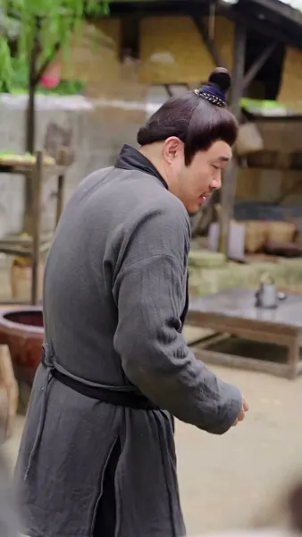 ทะลุมิติไปเป็นแม่เลี้ยงใจร้าย