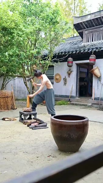 ทะลุมิติไปเป็นแม่เลี้ยงใจร้าย