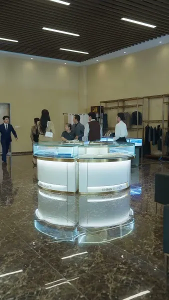 จากแม่บ้านสู่ประธาน 