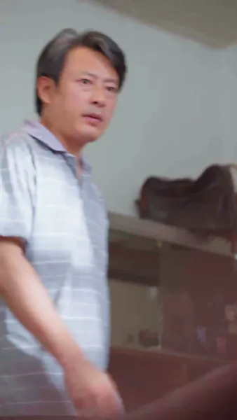 จากแม่บ้านสู่ประธาน 