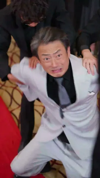 จากแม่บ้านสู่ประธาน 