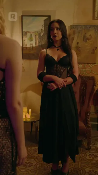 มนต์รักสีเลือด