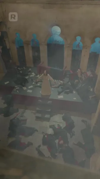 มนต์รักสีเลือด