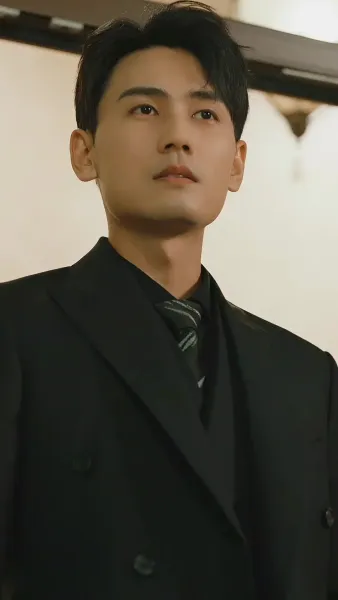 ใครเด็ดดอกรักท่านประธานฟู่