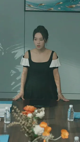 ใครเด็ดดอกรักท่านประธานฟู่