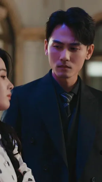 ใครเด็ดดอกรักท่านประธานฟู่