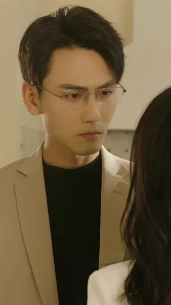 ใครเด็ดดอกรักท่านประธานฟู่