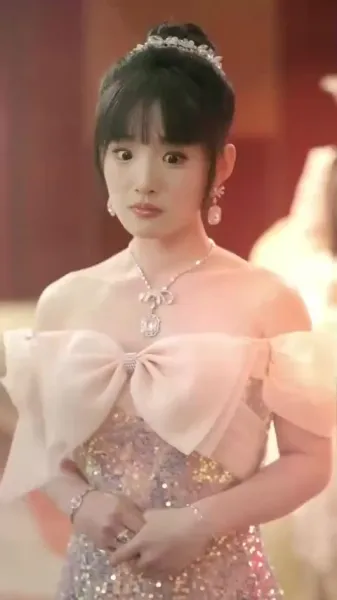 ชีวิตลับของคู่ซีอีโอ