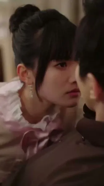 ชีวิตลับของคู่ซีอีโอ