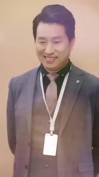 ชีวิตลับของคู่ซีอีโอ