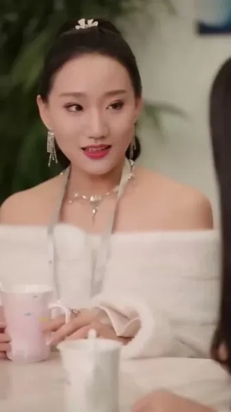 ชีวิตลับของคู่ซีอีโอ