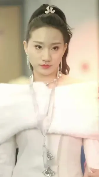 ชีวิตลับของคู่ซีอีโอ