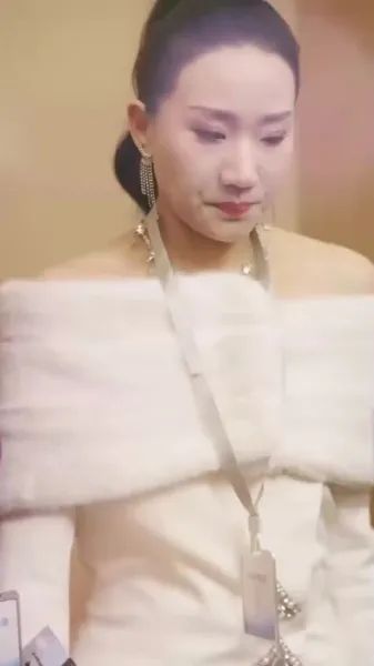 ชีวิตลับของคู่ซีอีโอ