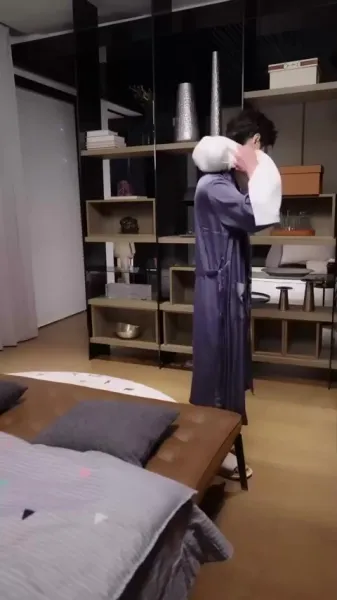 ชีวิตลับของคู่ซีอีโอ