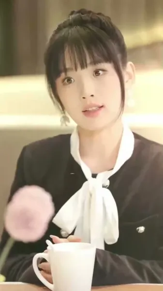 ชีวิตลับของคู่ซีอีโอ