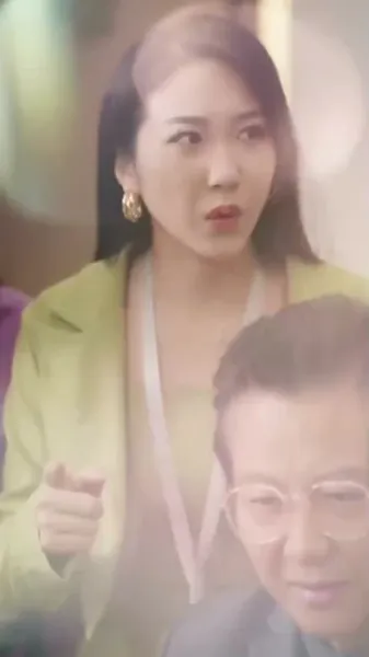 ชีวิตลับของคู่ซีอีโอ