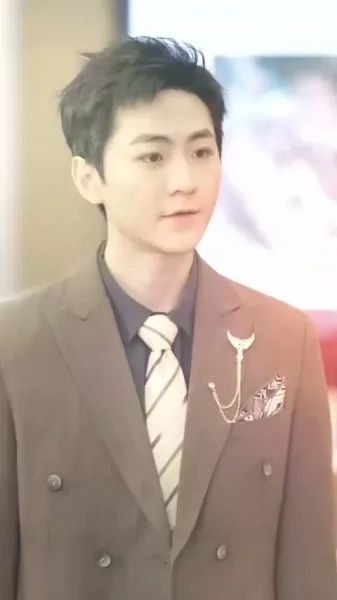 ชีวิตลับของคู่ซีอีโอ