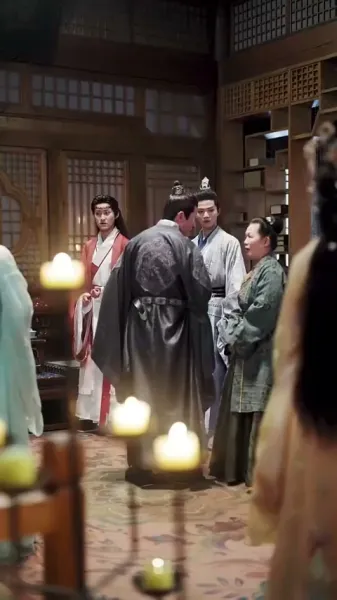 การก้าวขึ้นของเจ้าหญิงวิปลาส