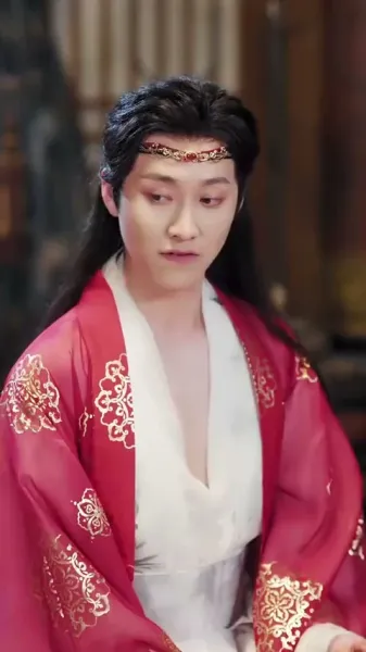 การก้าวขึ้นของเจ้าหญิงวิปลาส