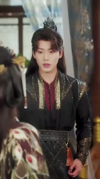 การก้าวขึ้นของเจ้าหญิงวิปลาส