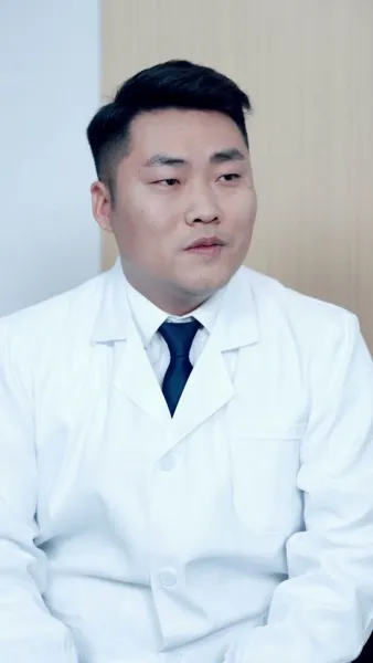 อ้อมกอดที่สายเกิน