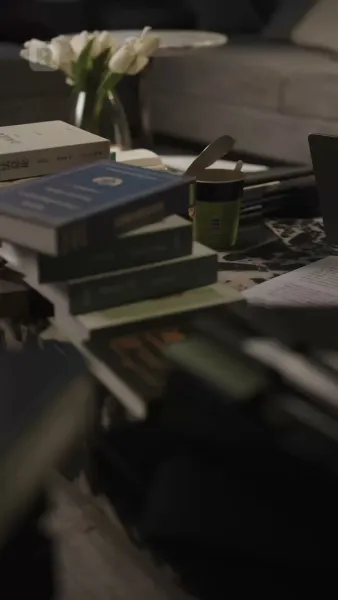 เริ่มจากข้อตกลง จบลงด้วยไฟรัก