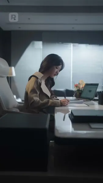 เริ่มจากข้อตกลง จบลงด้วยไฟรัก