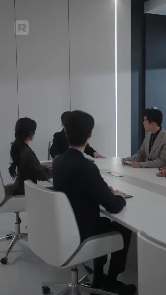 เริ่มจากข้อตกลง จบลงด้วยไฟรัก